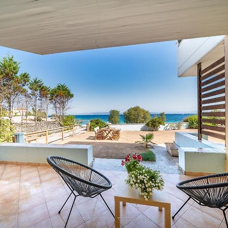 Fluo Seaside Apartment Vathí Eksteriør billede